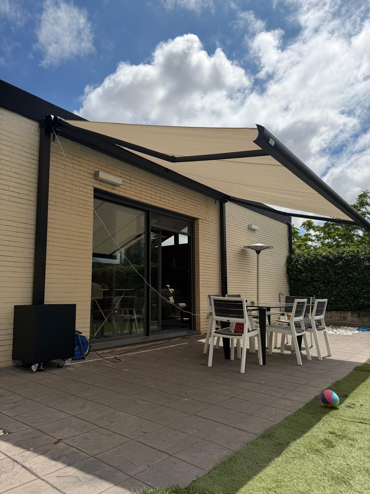 Toldo blanco